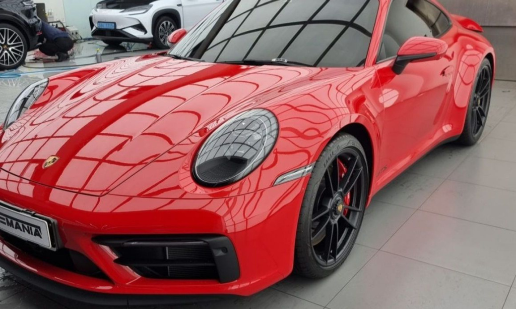 Porsche 911 Carrera GTS, 2024