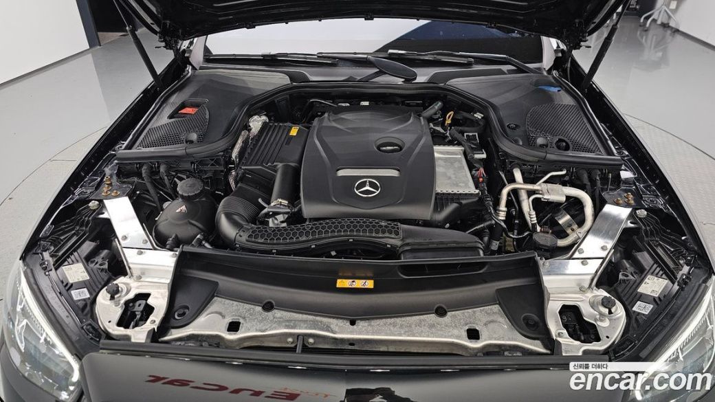 Mercedes-Benz E-Class E250 Avantgarde, 2023