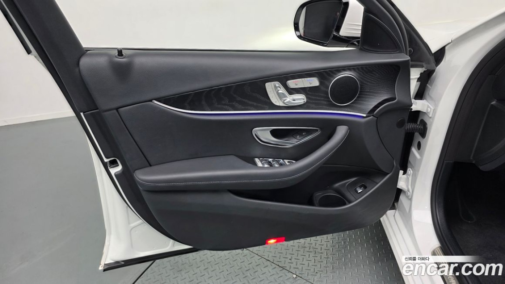 Mercedes-Benz E-Class E250 Avantgarde, 2023