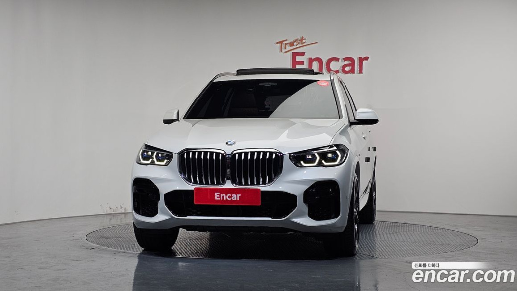 BMW X5 xDrive 30d M Sport, 2023