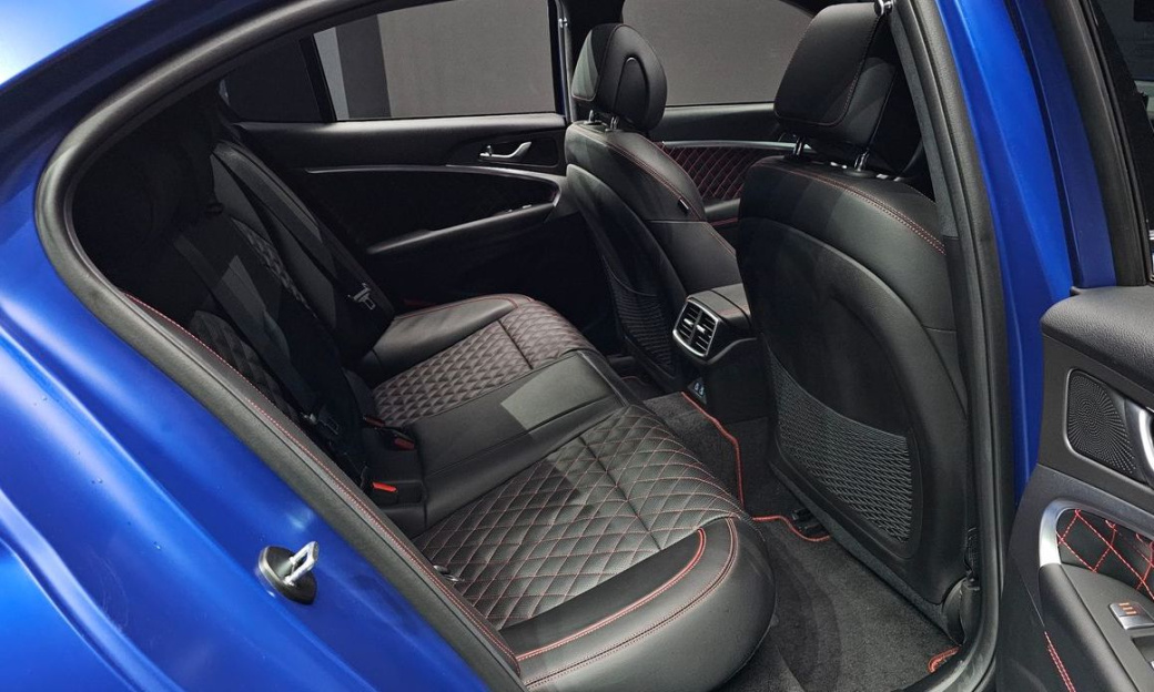 Genesis G70 Gasoline 2.5T 4WD, 2025