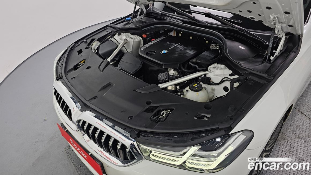BMW Gran Turismo 620d Luxury, 2022