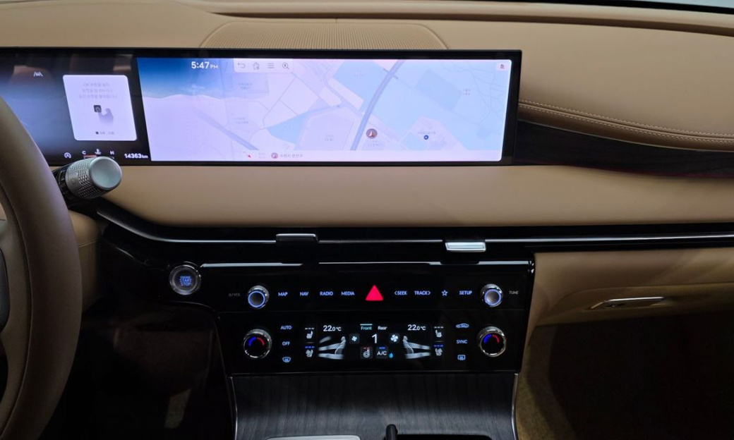 Genesis G80 Gasoline 2.5 Turbo AWD, 2025