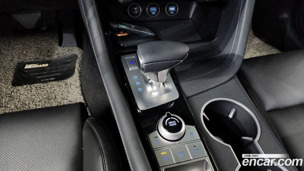 Genesis G70 Gasoline 2.0T 2WD, 2022
