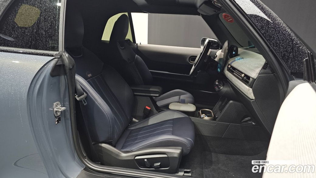 Mini Cooper Convertible Favoured, 2025
