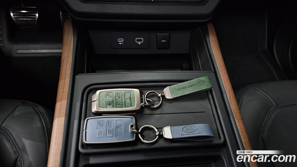 Land Rover Defender 110 P400 X, 2024