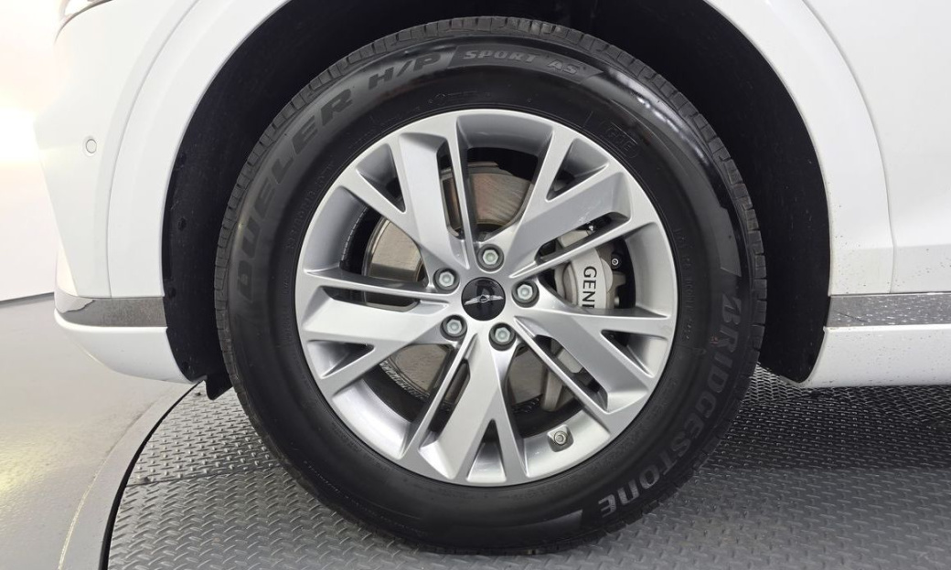 Genesis GV70 2.5T Gasoline 2WD, 2025