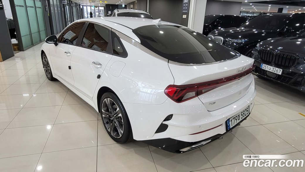 Kia K5 2.0, 2022