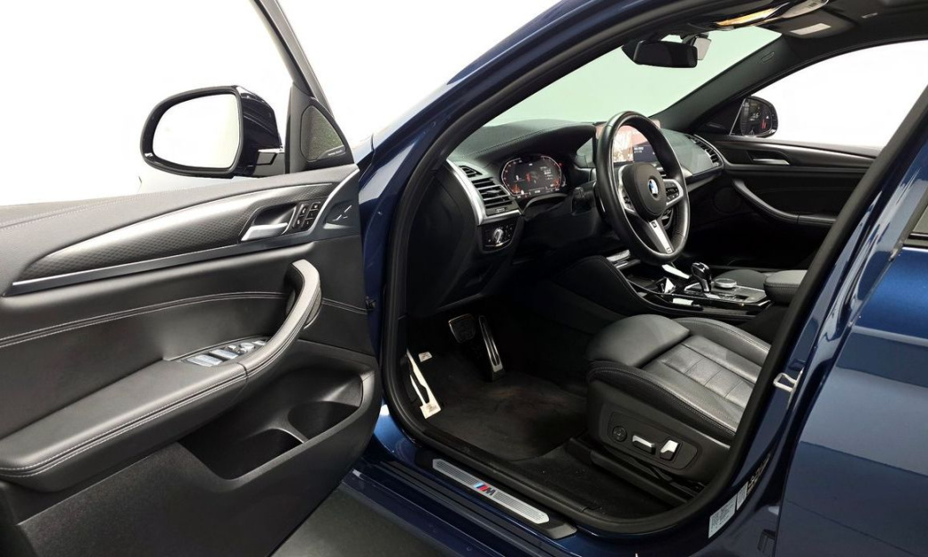 BMW X4 xDrive20i M Sports Pro, 2023