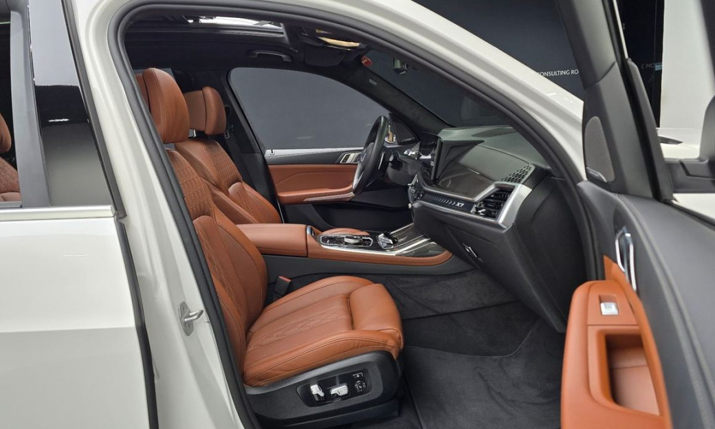 BMW X7 xDrive 40i M Sport 6STR, 2025