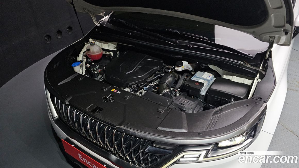 Kia Carnival 9-Seater Signature, 2022