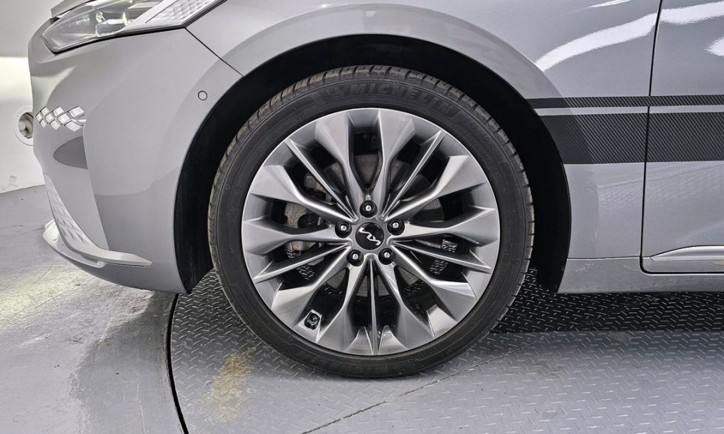 Kia K8 2.5 Gasoline 2WD, 2024