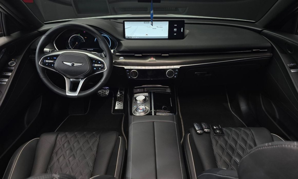 Genesis G80 Gasoline 2.5 Turbo AWD, 2024