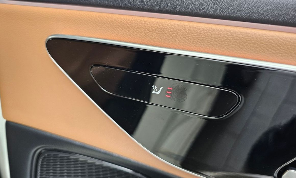 Mercedes-Benz E-Class E200 Avantgarde, 2024