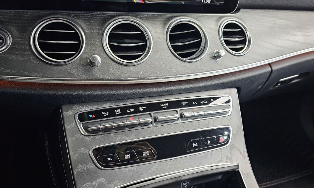 Mercedes-Benz E-Class E350 4MATIC Avantgarde, 2022