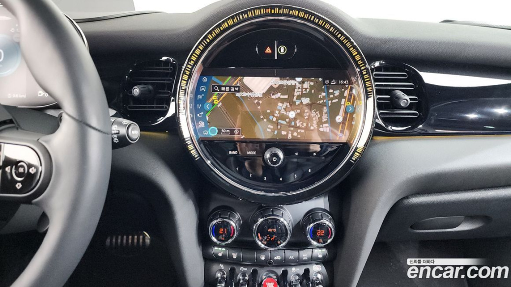 Mini Cooper JCW, 2024