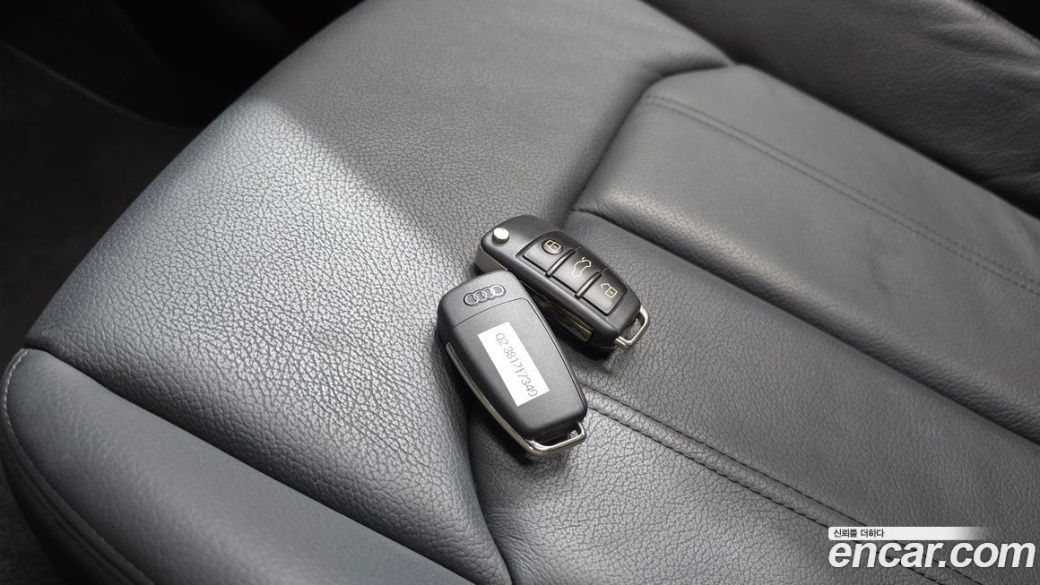 Audi Q2 35 TDI Premium, 2023