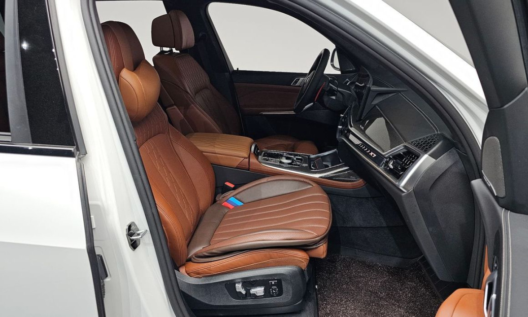 BMW X7 xDrive 40i M Sport 7STR, 2025