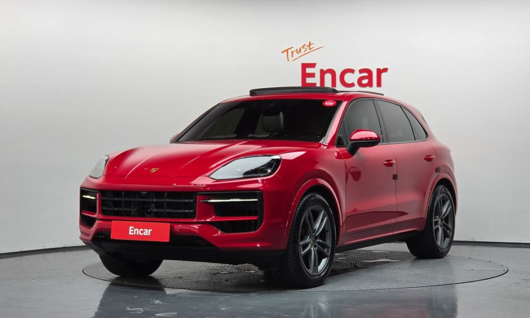 Porsche Cayenne 3.0, 2024