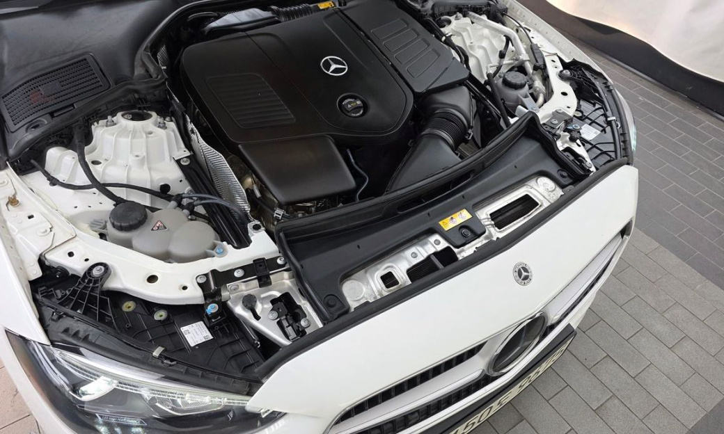 Mercedes-Benz C-Class C300 4MATIC Avantgarde, 2024