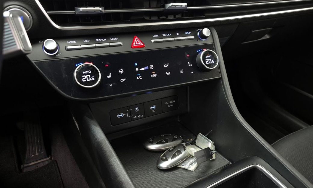 Hyundai Sonata 2.0, 2024