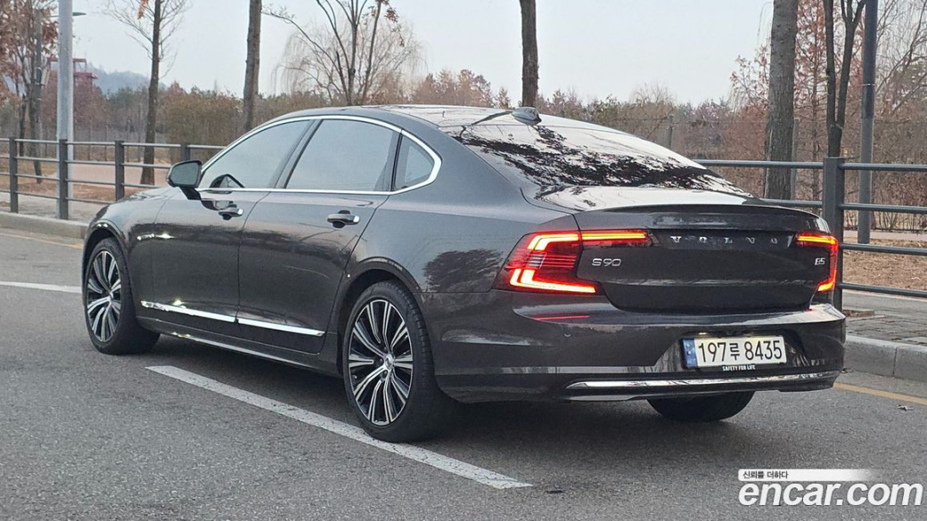 Volvo S90 B5 Ultimate Bright, 2023