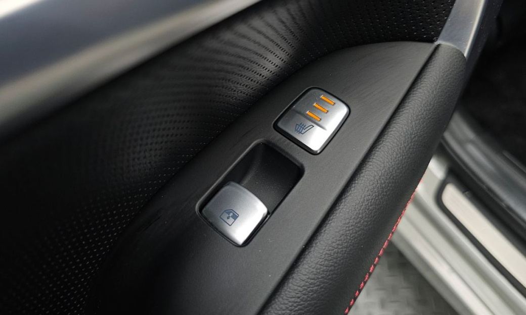 Genesis G70 Gasoline 2.5T 4WD, 2024