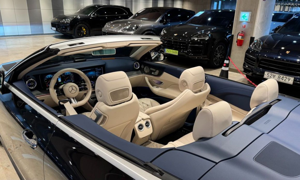 Mercedes-Benz E-Class E450 4MATIC Cabriolet, 2023