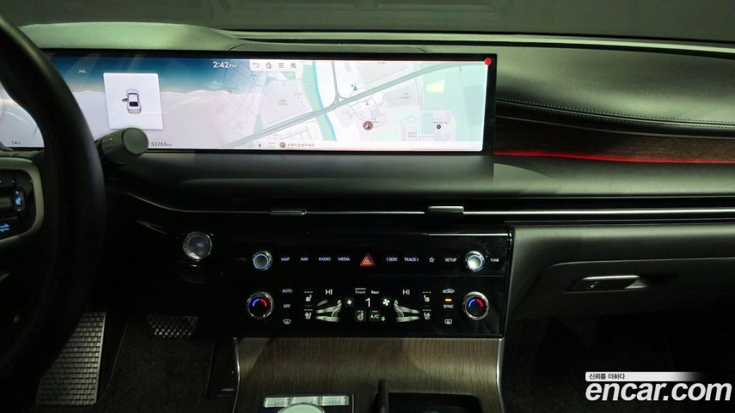 Genesis G80 Gasoline 2.5 Turbo AWD, 2025