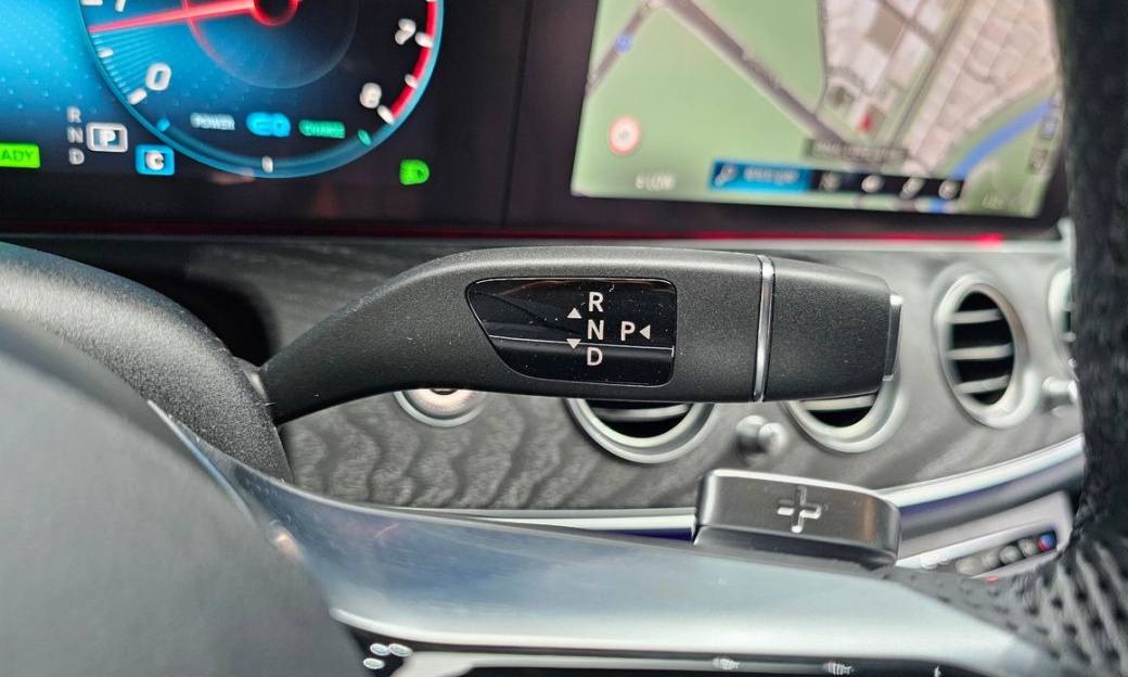 Mercedes-Benz E-Class E350 4MATIC AMG Line, 2022