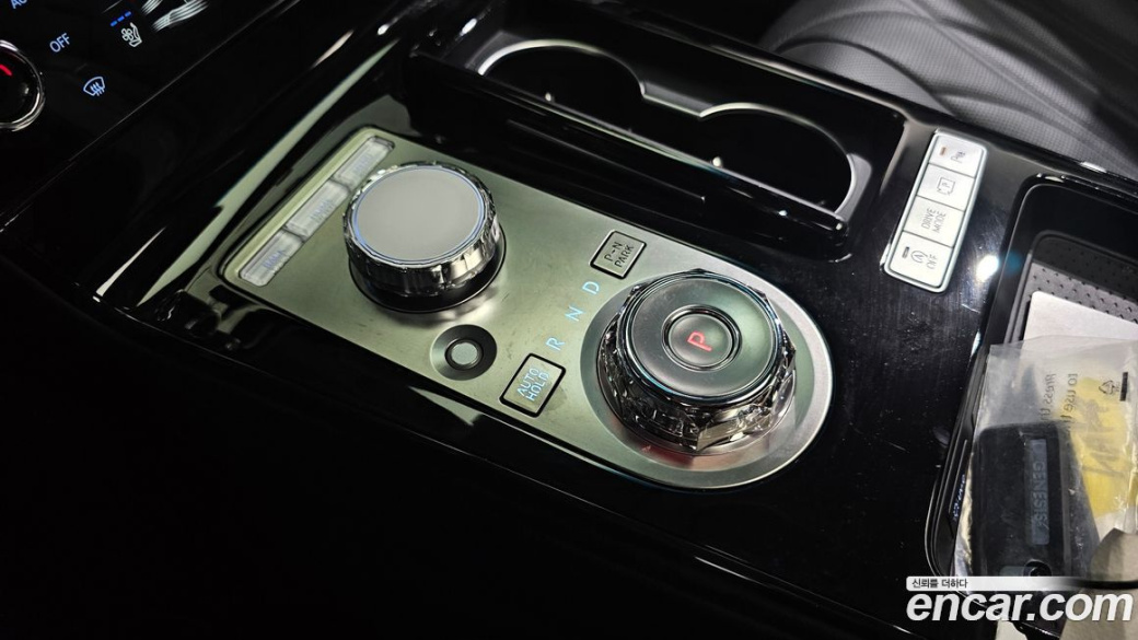Genesis G80 Gasoline 2.5 Turbo AWD, 2025