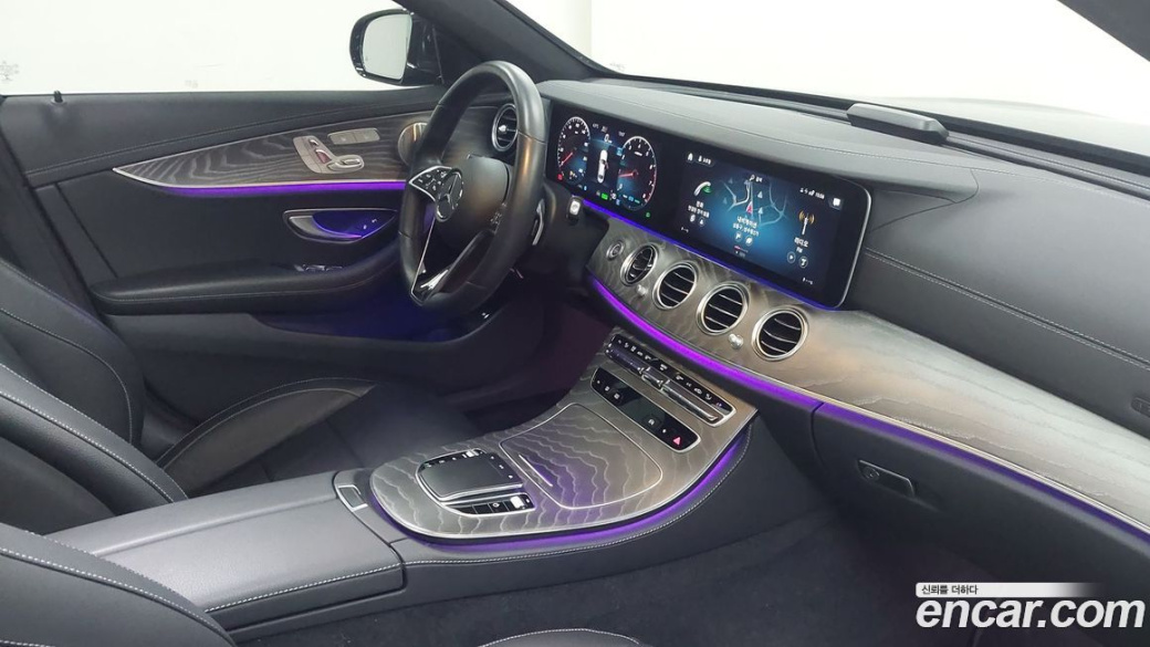 Mercedes-Benz E-Class E350 4MATIC Avantgarde, 2022