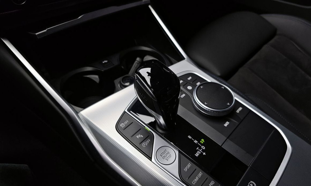 BMW 3-Series 320i M Sport, 2022