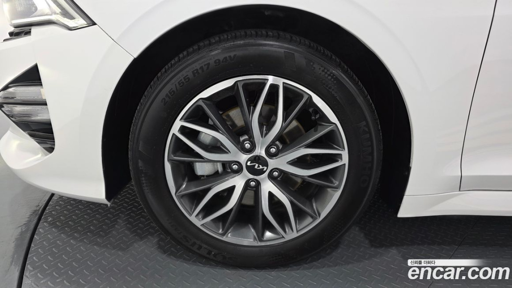 Kia K5 2.0, 2023