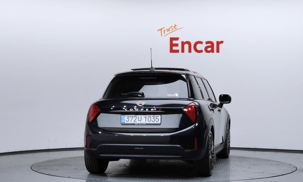Mini Cooper 5 Door Favoured, 2025