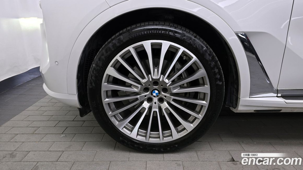 BMW X7 xDrive 40d Design Pure Excellence 6-Seater, 2023