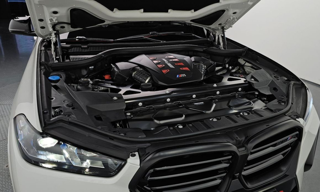 BMW X5M 4.4 Competition, 2025