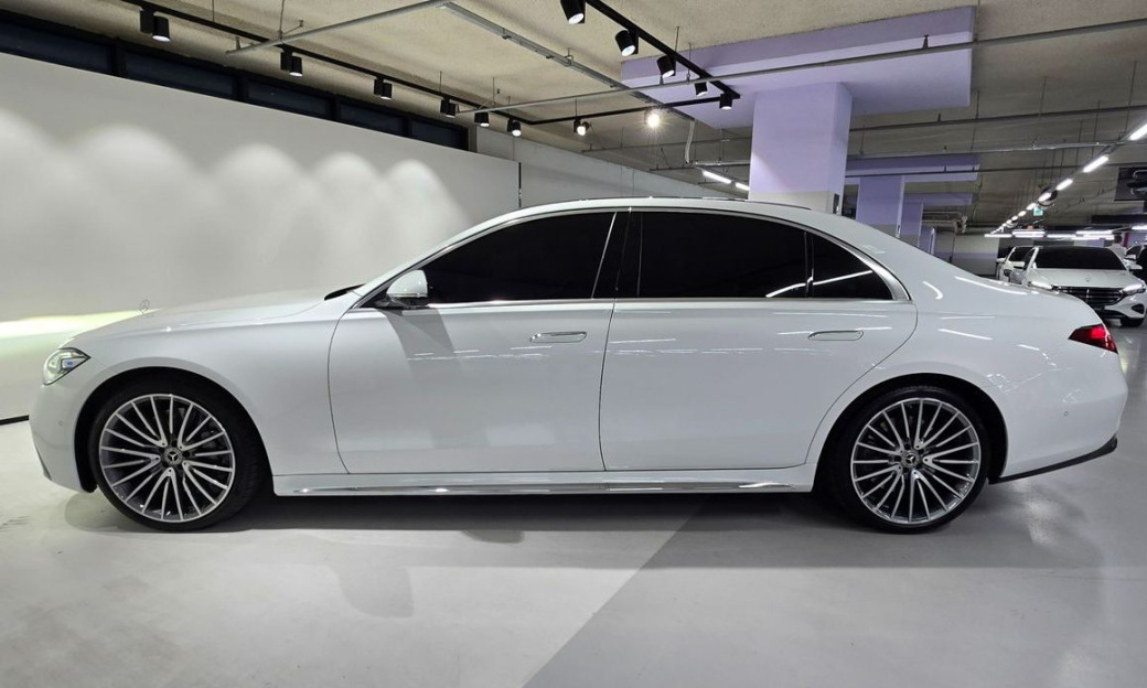 Mercedes-Benz S-Class S500L 4MATIC, 2025
