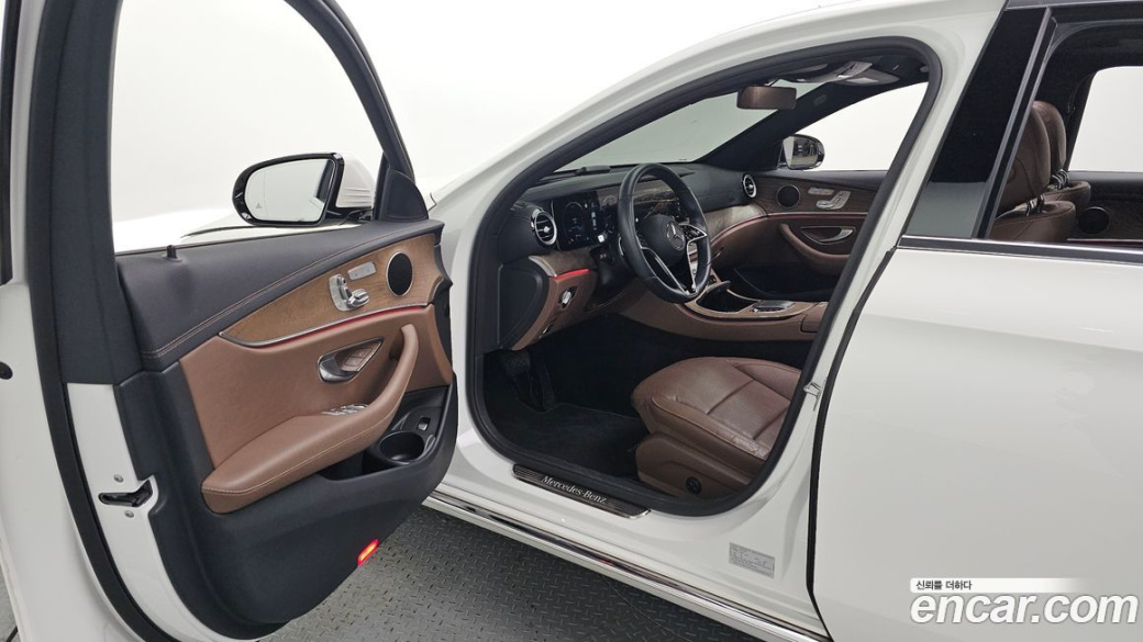 Mercedes-Benz E-Class E250 Exclusive, 2022