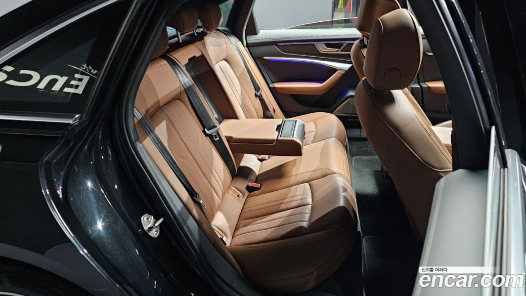 Audi A6 45 TFSI Quattro Premium, 2022