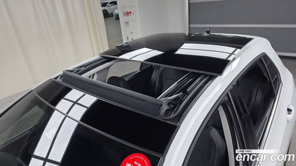 Volkswagen Golf 2.0 TDI Prestige, 2025