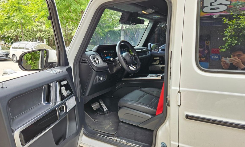 Mercedes-Benz G-Class AMG G63, 2025