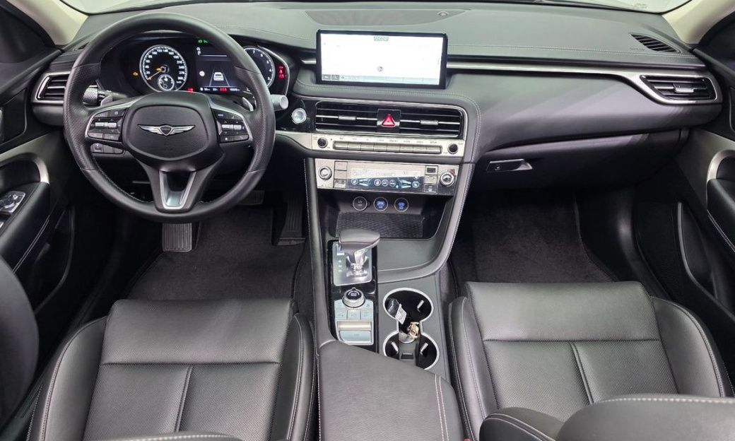 Genesis G70 Gasoline 2.5T 2WD, 2025