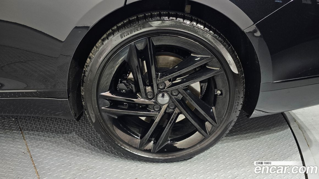 Genesis G80 Gasoline 2.5 Turbo AWD, 2026