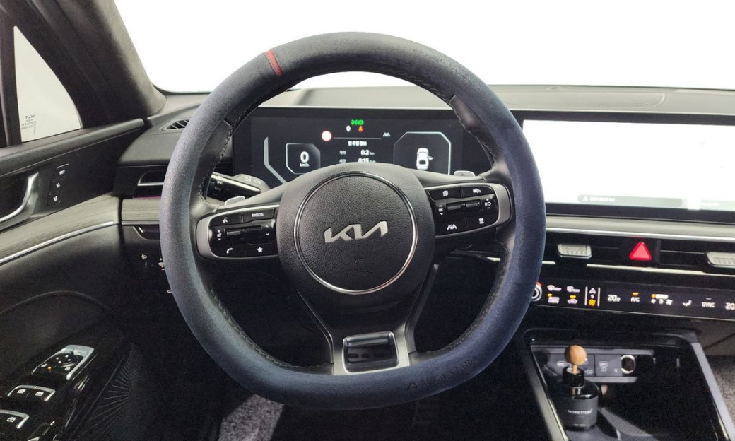 Kia K5 1.6 Turbo, 2024