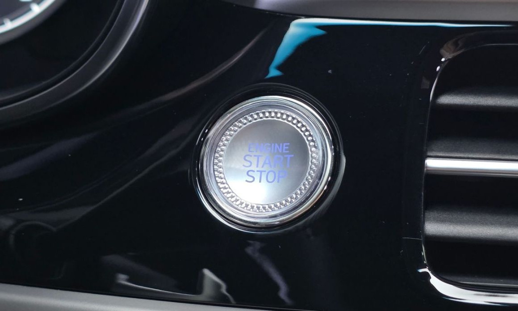 Genesis G70 Gasoline 2.5T 4WD, 2024
