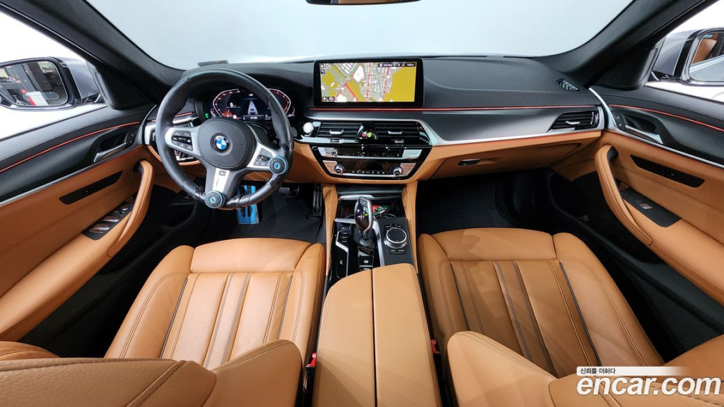 BMW 5-Series 520i M Sport, 2023