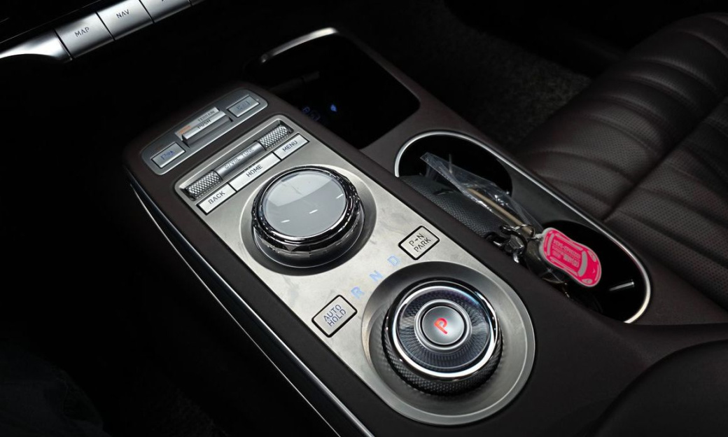 Genesis GV70 2.5T Gasoline AWD, 2024