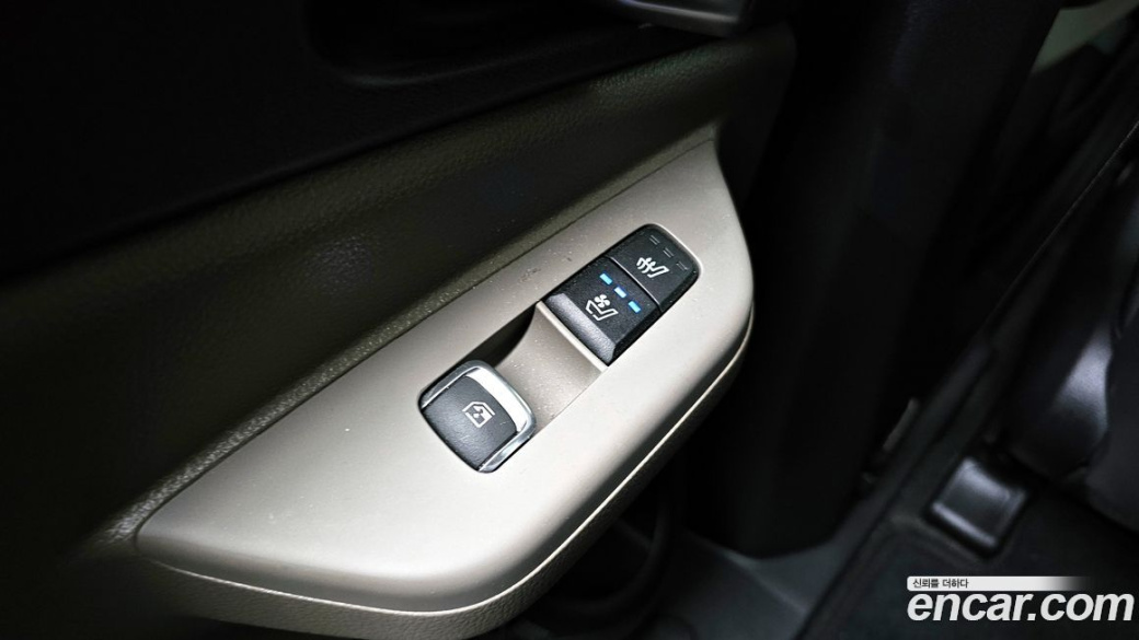 Kia Carnival 9-Seater Noblesse, 2025