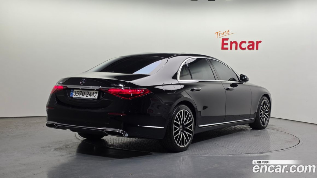 Mercedes-Benz S-Class S580L 4MATIC, 2022